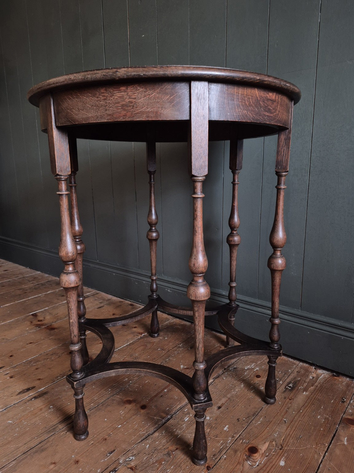 Vintage Round Oak Table